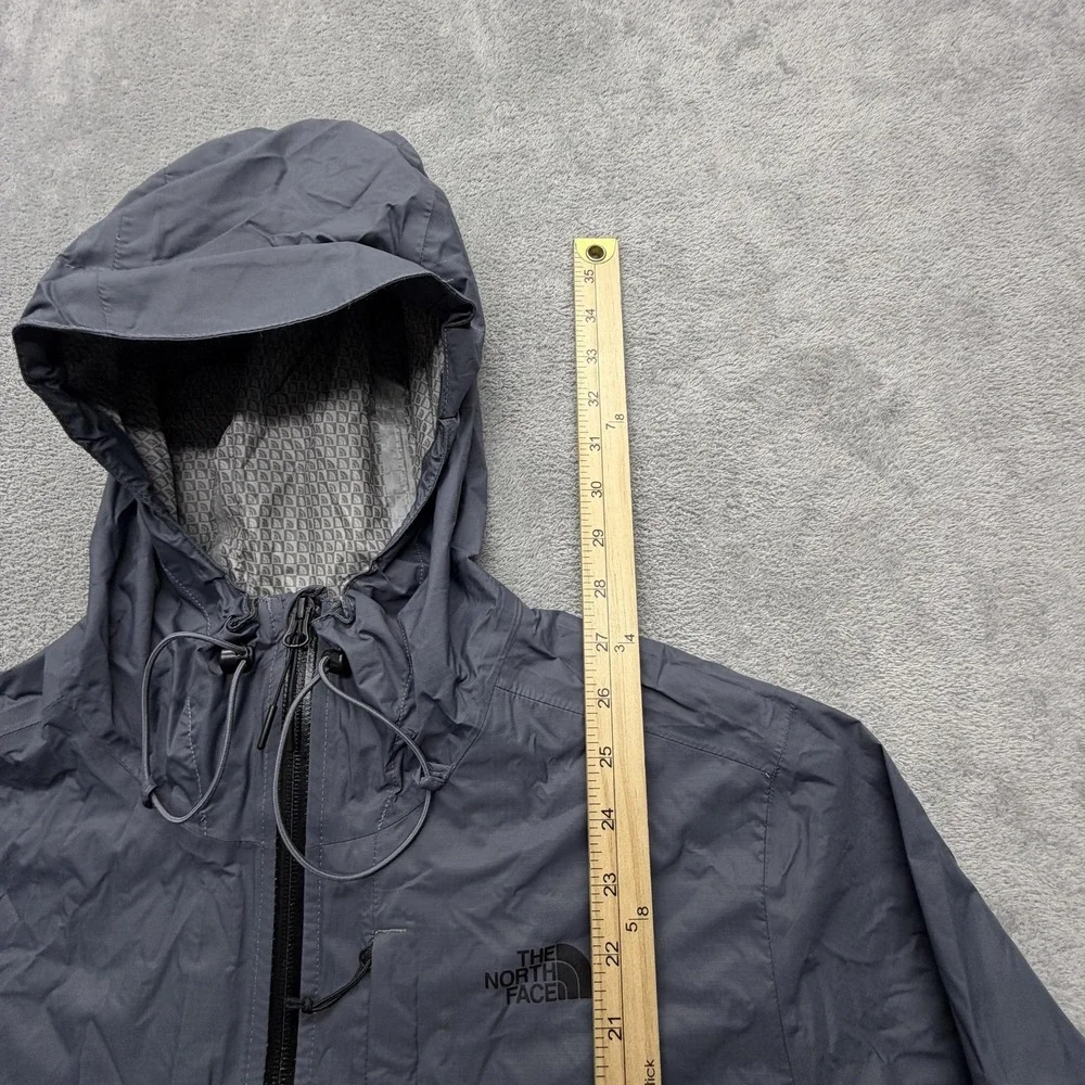 The North Face Windbreaker Jacket Mens M Gray Hooded Full Zip Lined Pockets